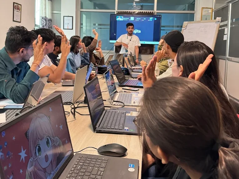 learning-digital-marketing-in-skill-shikshya